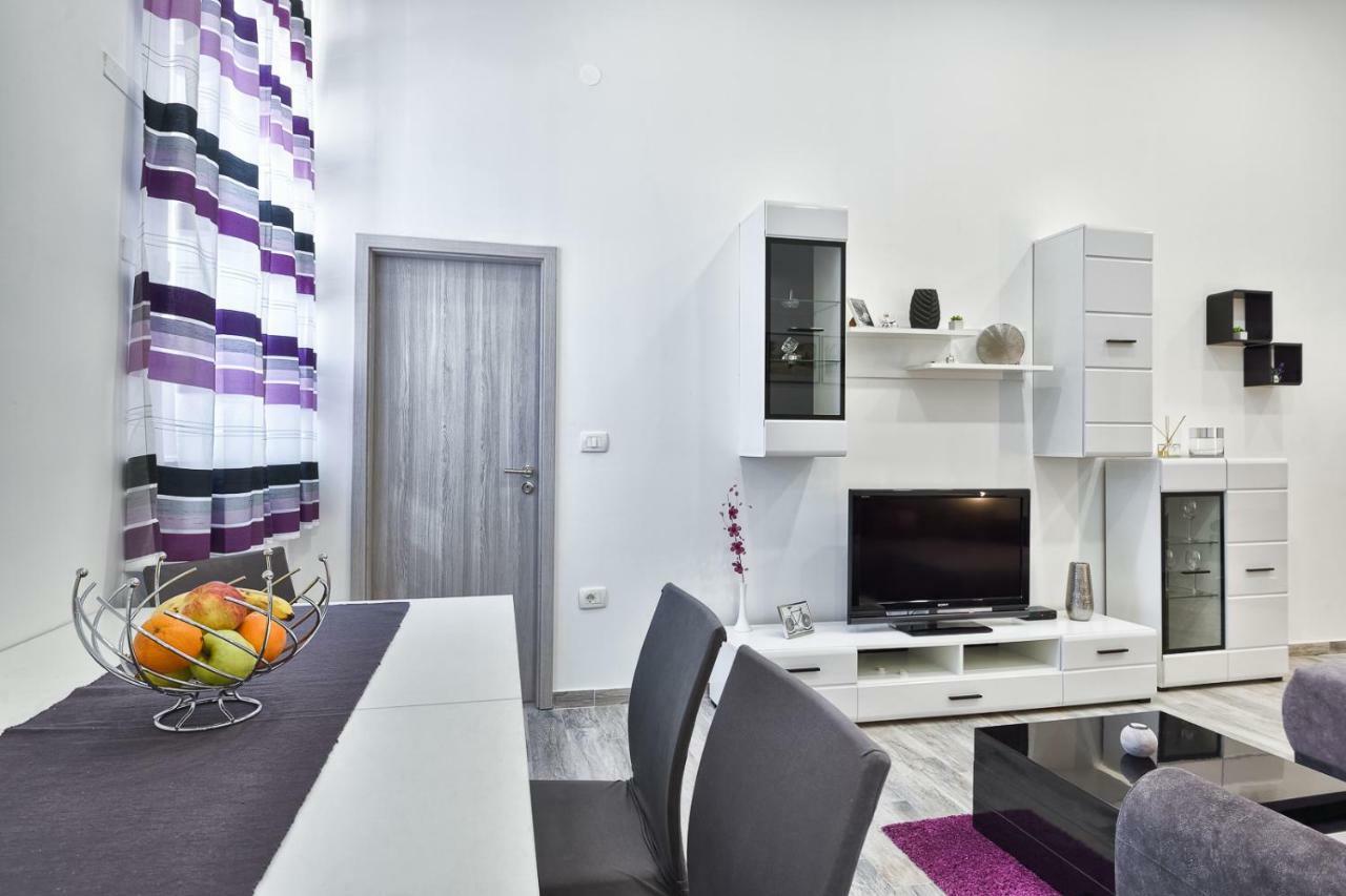 Apartment 20M From Arena Πούλα Εξωτερικό φωτογραφία