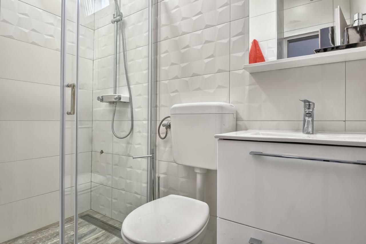 Apartment 20M From Arena Πούλα Εξωτερικό φωτογραφία